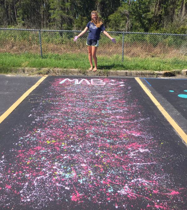High School Seniors Paint Impressive Art In Their Parking Spots (25 pics)