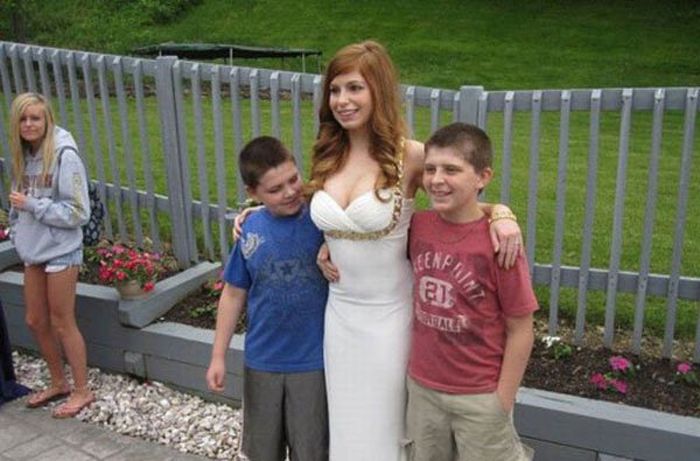 Perverted Kids Who Grew Up Way Too Fast (22 pics)