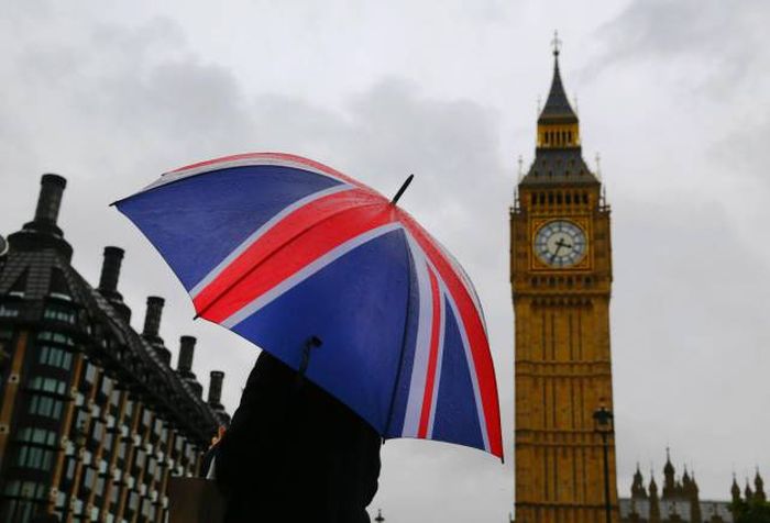Things Everyone Needs To Know Before Moving To London (24 pics)