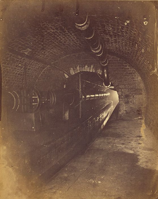 Creepy Vintage Photos Of The Paris Catacombs (14 pics)