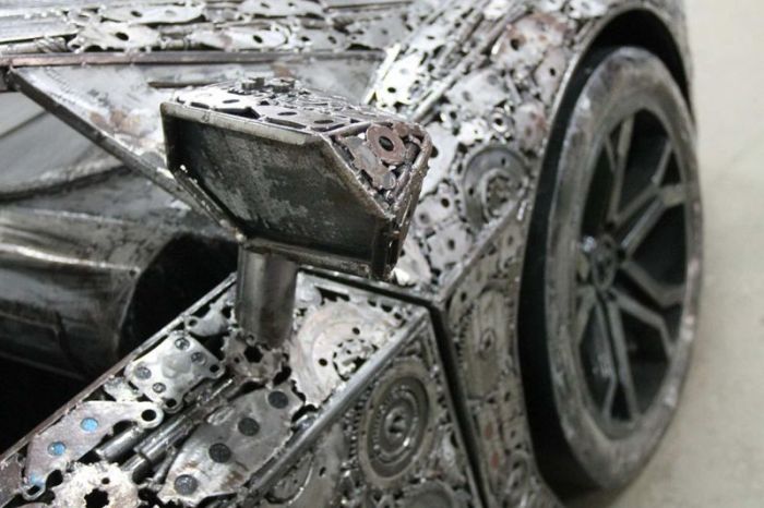 Impressive Car Models Made From Scrap Metal (9 pics)