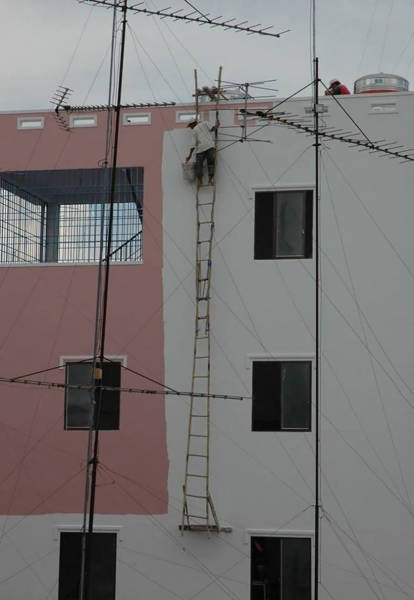 Safety First Is Not Something That These People Are Concerned With (40 pics)