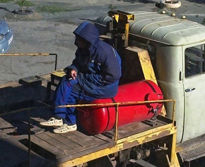 Safety First Is Not Something That These People Are Concerned With (40 pics)