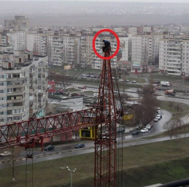 Safety First Is Not Something That These People Are Concerned With (40 pics)