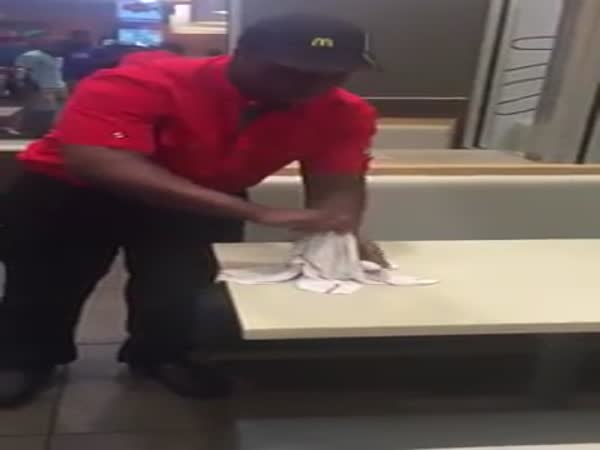 Greatest Magic Trick By Mc Donalds Worker