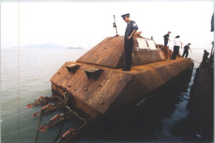 Armored Stealth Boat Used To Smuggle Luxury Cars Into China (9 pics)