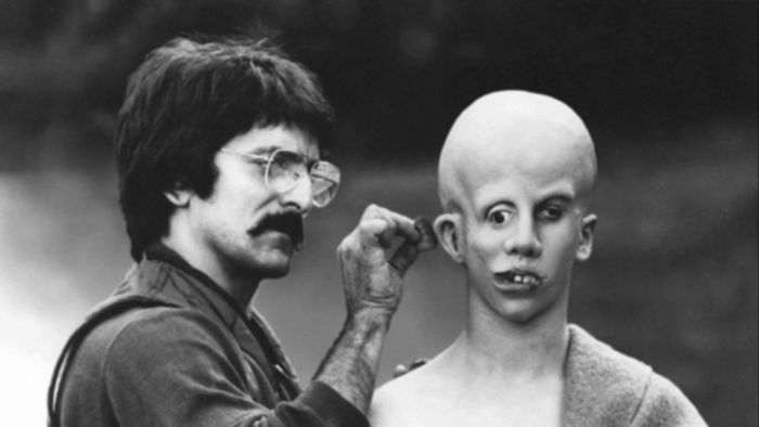 Fascinating Photos From Behind The Scenes Of Your Favorite Movies (19 pics)