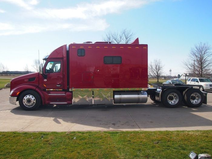 Top Of The Line Truck Comes Complete With a Luxury Cab (10 pics)