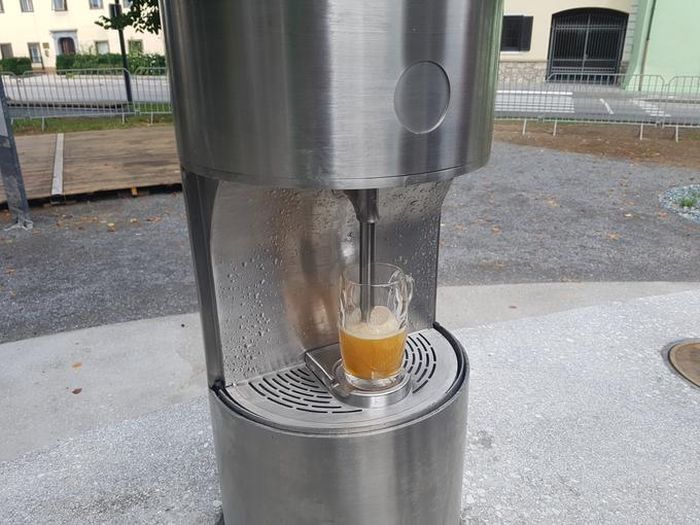 Europe's First Beer Fountain Opens In Slovenia (6 pics)