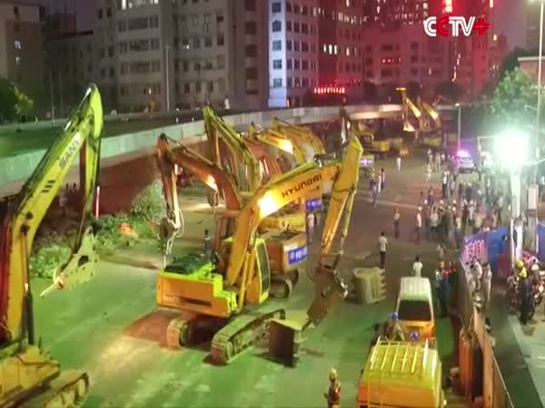 100 Plus Excavators Dismantle Overpass Bridge In East China