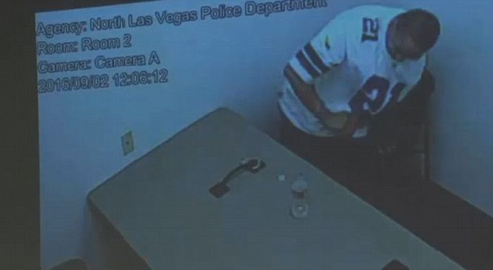 How A Murder Suspect Escaped Police Custody (9 pics)