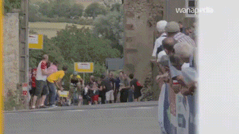 Acid Gifdump, September 09, 2016 (25 gifs)