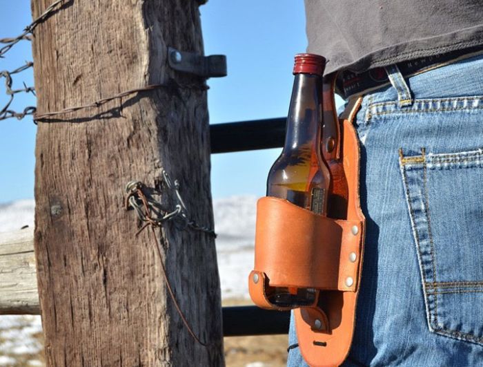 This Holster Is A Beer Drinker's Dream Come True (5 pics)