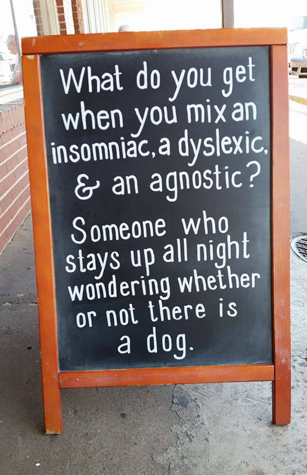 Clever Sidewalk Chalk Signs That Helped A Bar Increase Sales (24 pics)