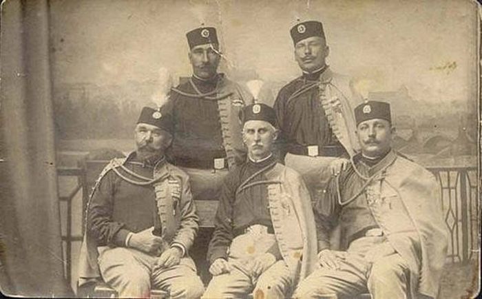 History's Most Dangerous Secret Societies Of Assassins (9 pics)