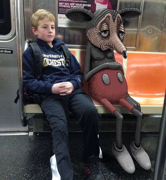 Artist Places Strange Creatures Next To People On The Subway (45 pics)