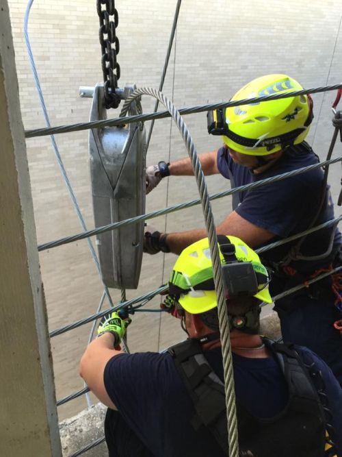 Guide Wire Saves Man From Falling Nine Stories (6 pics)