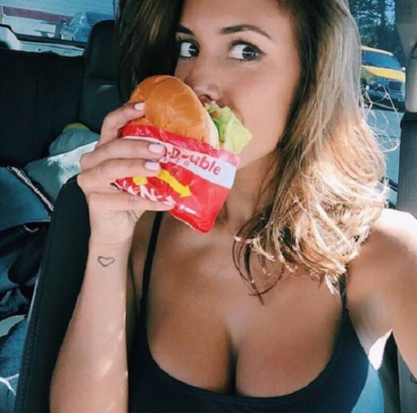 Everybody Loves A Gorgeous Girl With Chest Appeal (56 pics)