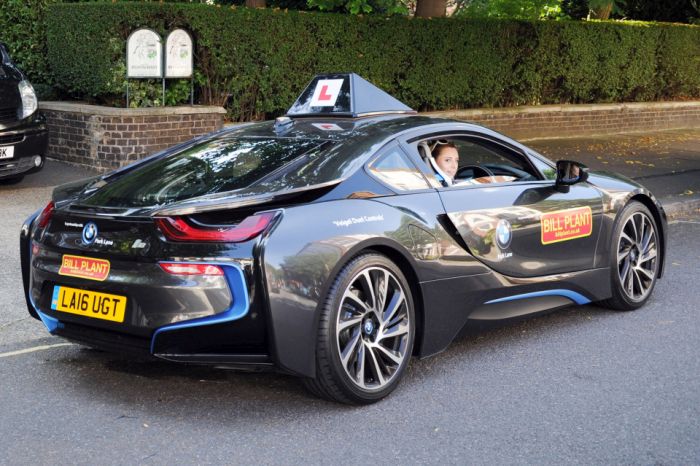 Teens In Britain Are Taking Driving Lessons In BMW Supercars (5 pics)