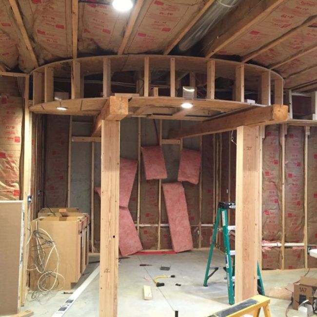 Guy Turns His Empty Basement Into An Awesome At Home Bar (31 pics)