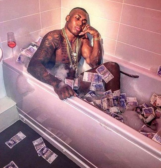 Drug Dealer Gets Busted After Flaunting His Money On Instagram (11 pics)
