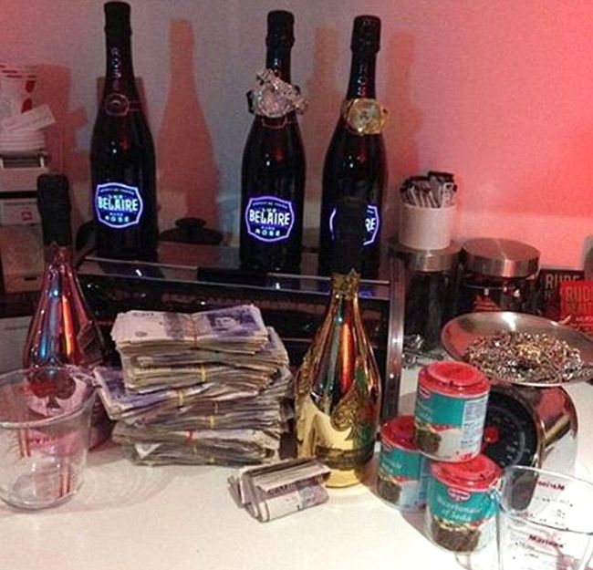 Drug Dealer Gets Busted After Flaunting His Money On Instagram (11 pics)