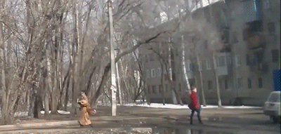 People Who Are Lucky To Be Alive After Staring Death In The Face (20 gifs)