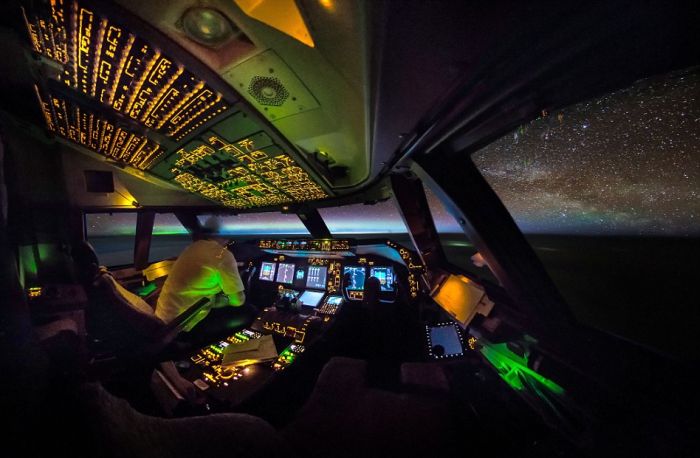 Incredible Photographs Captured From The Cockpit Of An Airplane (12 pics)