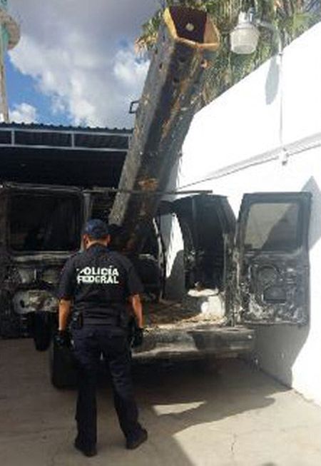 Mexican Police Find Cannon That May Have Been Used To Transport Drugs (2 pics)