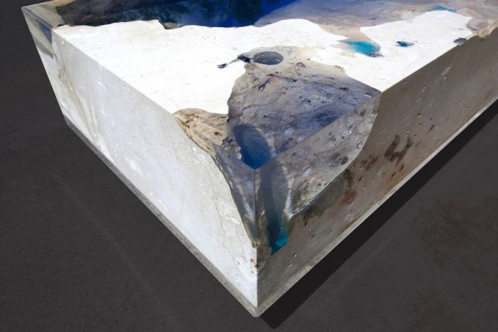 The Starry Sea Table Is A Dream Come True (11 pics)