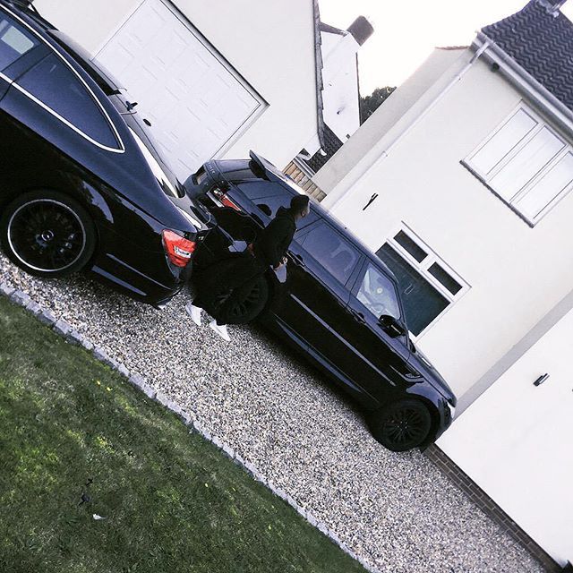 Teenager Goes From McDonald's Employee To Wealthy Millionaire (25 pics)