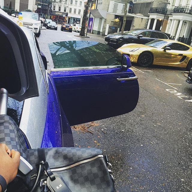 Teenager Goes From McDonald's Employee To Wealthy Millionaire (25 pics)