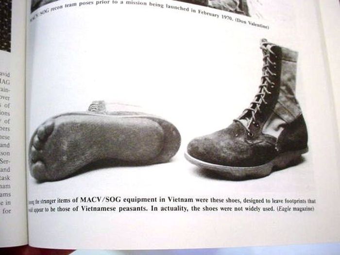 US Soldiers Used Special Boots During The Vietnam War (2 pics)