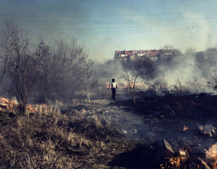 A Day In The Life Of Romanian Gypsies Living On The Polish border (17 pics)