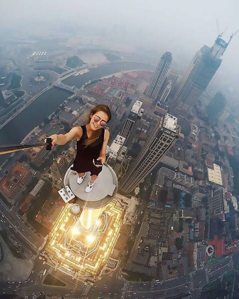 Acid Picdump (95 pics)