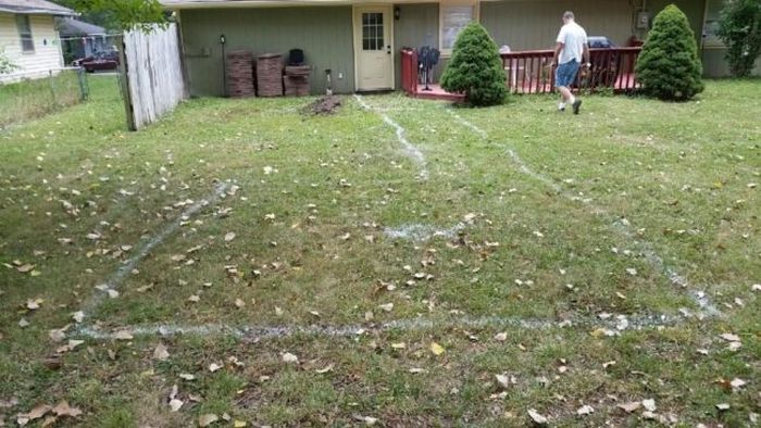 Guy Makes Major Backyard Renovations In Just One Weekend (8 pics)
