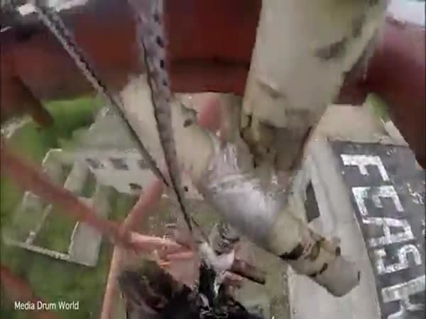 Daredevil Teenager Scales 1150ft High TV Tower In Russia