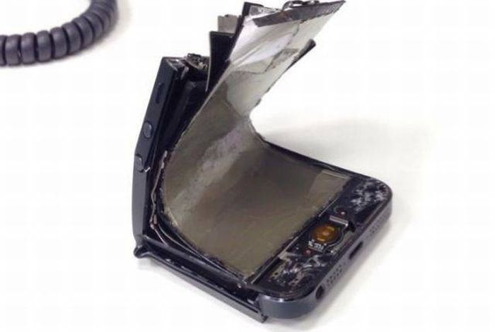 People Who Somehow Managed To Completely Wreck Their Electronics (46 pics)