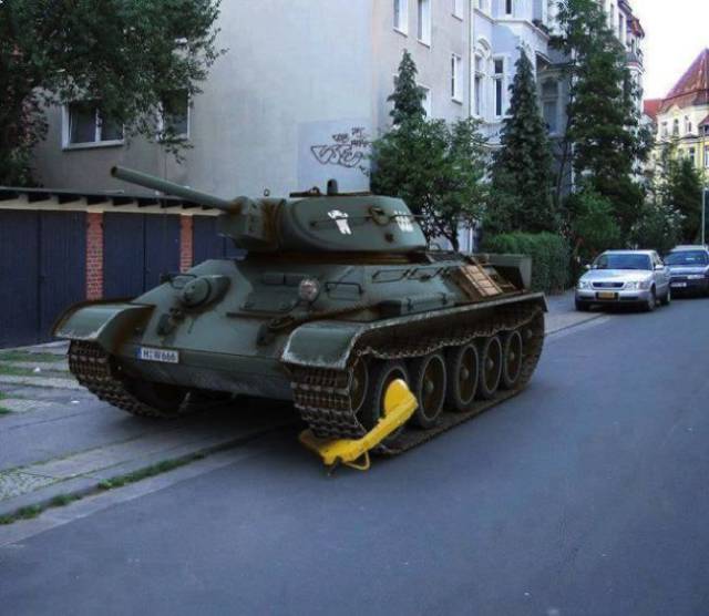 Acid Picdump (103 pics)
