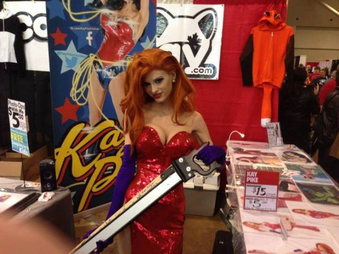 Gorgeous Cosplayers Love To Hold The Nerd Cane (39 pics)