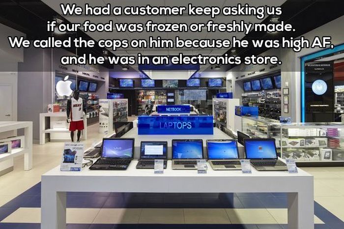 Servers Reveal The Weirdest Requests They've Received From Customers (17 pics)