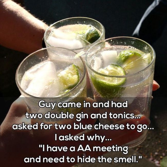 Servers Reveal The Weirdest Requests They've Received From Customers (17 pics)