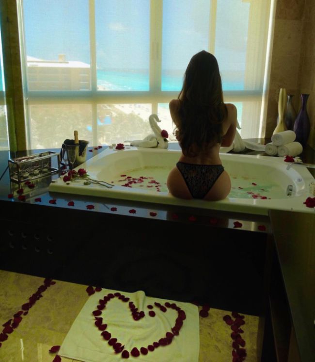 Jen Selter Has The Most Beautiful Butt On Instagram (17 pics)