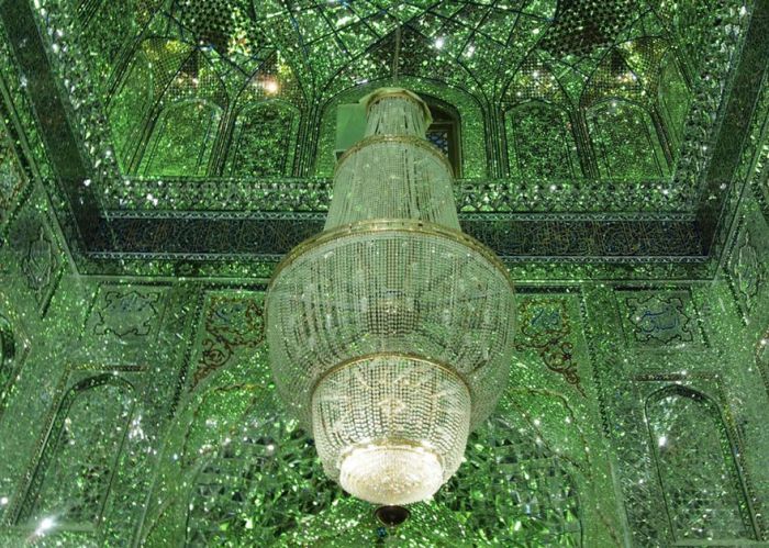 The Inside Of This Mosque Will Blow You Away And Make Your Jaw Drop (10 pics)