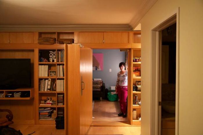 Woman Creates A Secret Room In Her House For $25,000 (24 pics)