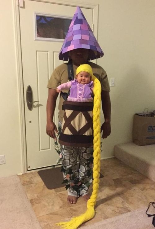 Parents Who Found Clever Ways To Make Their Baby Part Of Their Halloween Costume (16 pics)
