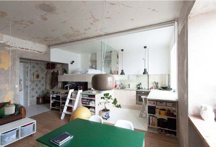Rented Room In Sweden Has Everything You Need In One Compact Unit (8 pics)