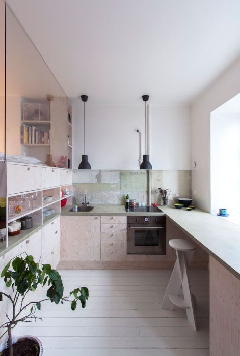 Rented Room In Sweden Has Everything You Need In One Compact Unit (8 pics)