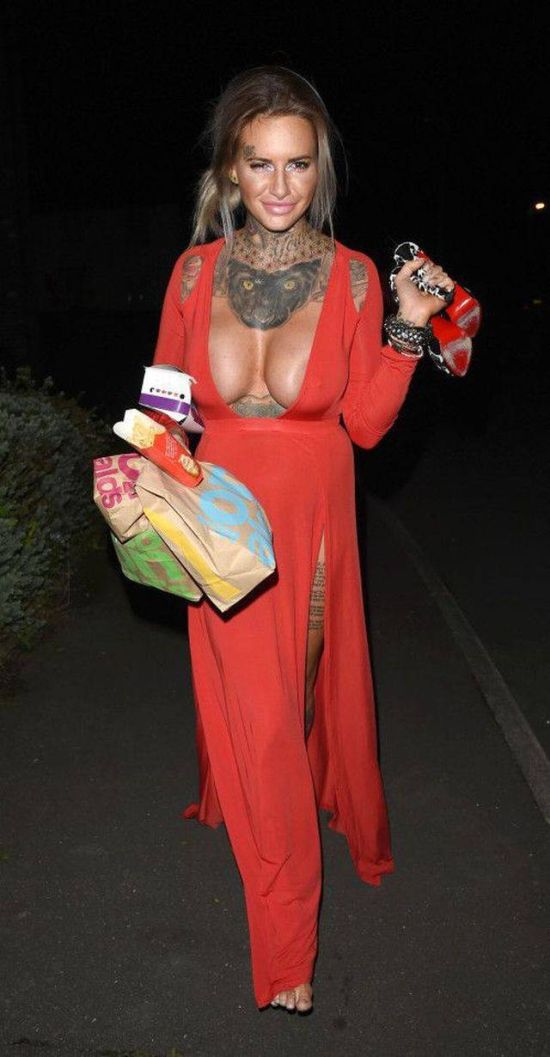 Reality Show Star Jemma Lucy Flaunts Her Cleavage In The Streets (8 pics)