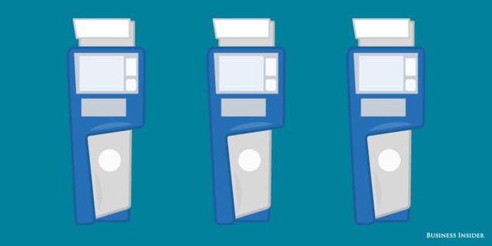 Flight Attendants Reveal Awesome Travel Hacks (11 pics)